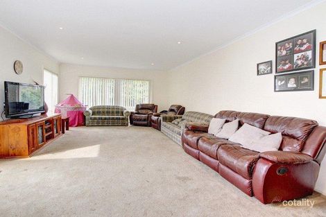 Property photo of 11 Banool Court Frankston South VIC 3199