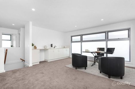 Property photo of 2/26 Glanfield Street Northcote VIC 3070