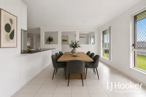 Property photo of 29 Huggins Avenue Yarrabilba QLD 4207