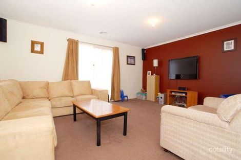 Property photo of 13 Solander Grove Tarneit VIC 3029