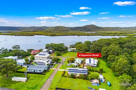 8 Aquarius Rd, Russell Island, QLD 4184