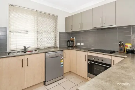 Property photo of 13 Sandpiper Circuit Eagleby QLD 4207