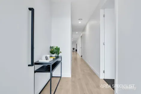 Property photo of 12 Woodland Street Lara VIC 3212