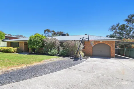 Property photo of 13 Bourke Crescent Wodonga VIC 3690