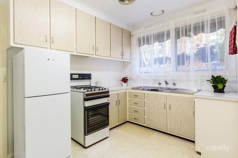 Property photo of 2/8 Leopold Crescent Mont Albert VIC 3127