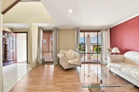 Property photo of 6 Aramon Close Edensor Park NSW 2176
