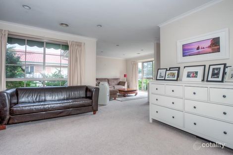 Property photo of 9 Landscape Close Gisborne VIC 3437