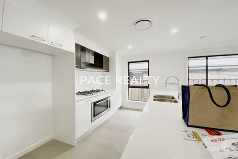Property photo of 62 Abbott Street Spring Farm NSW 2570