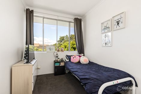 Property photo of 8/20 McIlwraith Street Auchenflower QLD 4066
