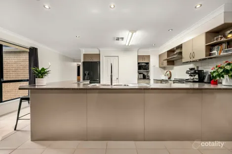 Property photo of 16 Magnolia Close Fletcher NSW 2287