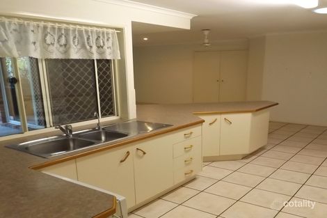 Property photo of 32 Kings Place Burnside QLD 4560