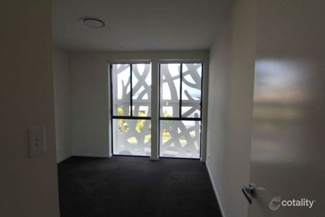 Property photo of 10004 The Boulevarde Benowa QLD 4217