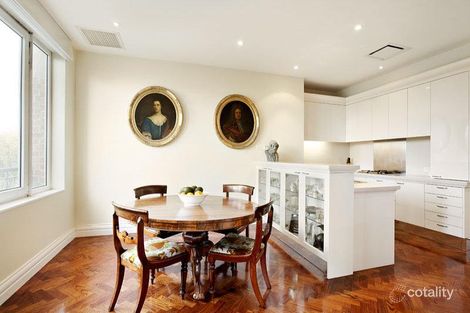 Property photo of 103/1 Wallace Avenue Toorak VIC 3142