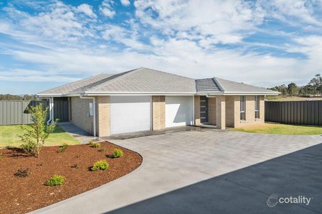 Property photo of 1/55 Mapplewell Circuit Farley NSW 2320