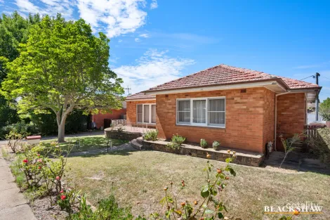 Property photo of 51 Strzelecki Crescent Narrabundah ACT 2604