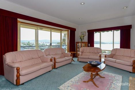Property photo of 6 Swinton Place Rose Bay TAS 7015