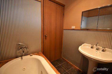 Property photo of 30 Donald Street Wangaratta VIC 3677