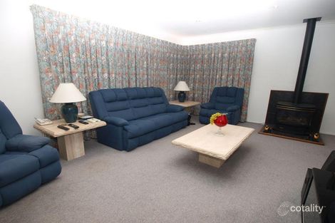 Property photo of 16 Wyndham Crescent Surrey Downs SA 5126