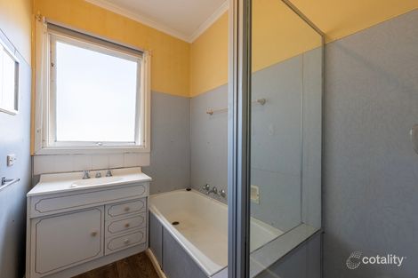 Property photo of 14 Madden Street Nhill VIC 3418