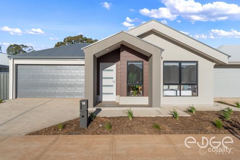 Property photo of 10 Cornwall Street Munno Para Downs SA 5115