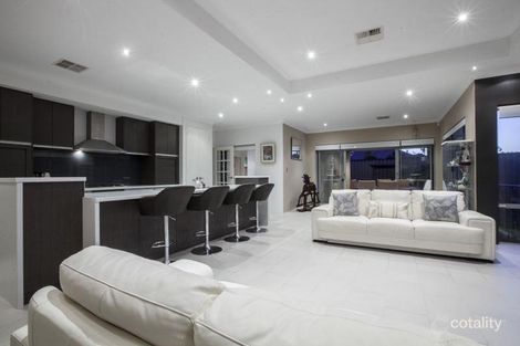 Property photo of 6 Kawoor Mews Bertram WA 6167