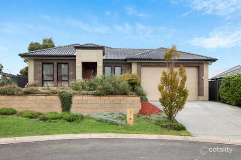 Property photo of 18 Saunders Close Mount Barker SA 5251