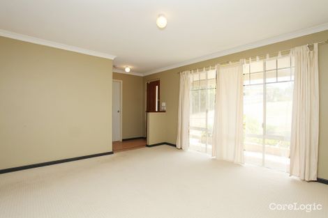 Property photo of 2 Pridmore Glen Clarkson WA 6030