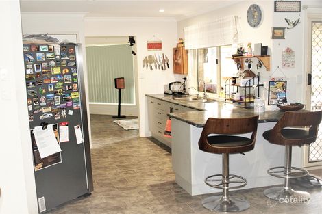 Property photo of 36 Gretel Drive Beachmere QLD 4510