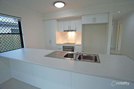 5 Thornbush St, Mount Low, QLD 4818