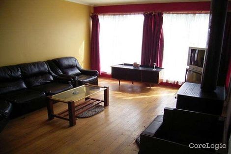 Property photo of 8 Juniper Court Frankston North VIC 3200