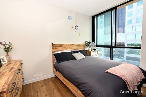 Property photo of 903/70 Queens Road Melbourne VIC 3004