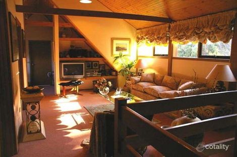 Property photo of 16 Corks Road Macedon VIC 3440