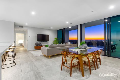 Property photo of 2504/12 Cunningham Street Newstead QLD 4006