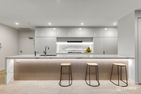 Property photo of 2504/12 Cunningham Street Newstead QLD 4006