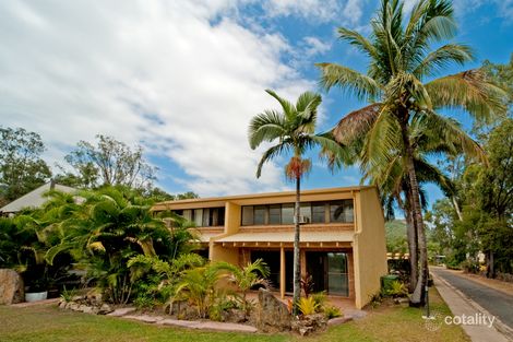 Property photo of 1/4 Salmon Street Cannonvale QLD 4802