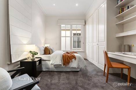 Property photo of 31 Langdon Road Caulfield North VIC 3161