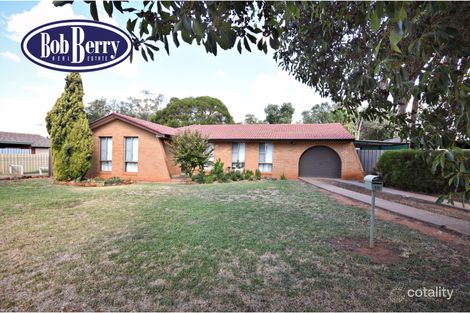 Property photo of 15 Springfield Way Dubbo NSW 2830