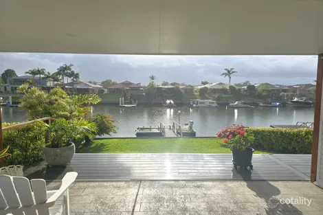 1/48 Hoya Cres, Bongaree, QLD 4507