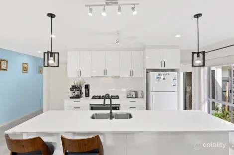 Property photo of 21 Marrabah Avenue Smithfield QLD 4878