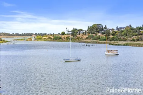 Property photo of 4 Terry Way Clayton Bay SA 5256