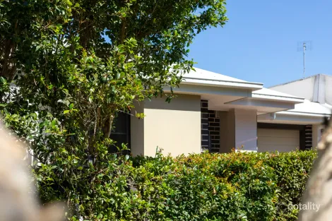 20 Auburn St, Caloundra West, QLD 4551