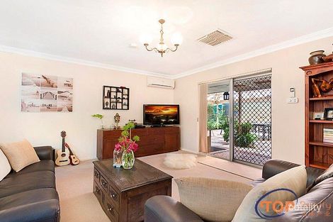 Property photo of 4 Silvertop Terrace Willetton WA 6155