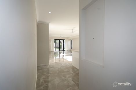 Property photo of 51 Bulleringa Loop Mount Peter QLD 4869