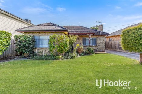 Property photo of 63 Parkmore Road Bentleigh East VIC 3165