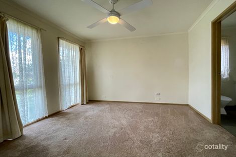 Property photo of 8 Dolan Court Sunbury VIC 3429