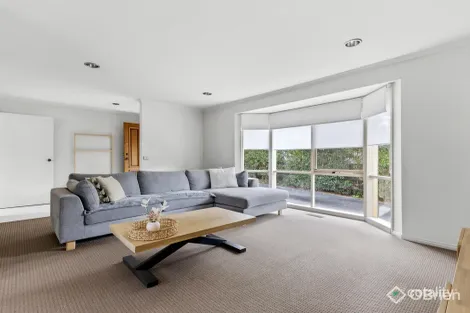 2/1 Mines Rd, Ringwood East, VIC 3135