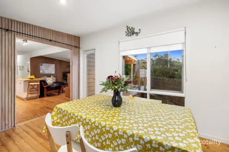 Property photo of 381 Sandy Road St Andrews Beach VIC 3941