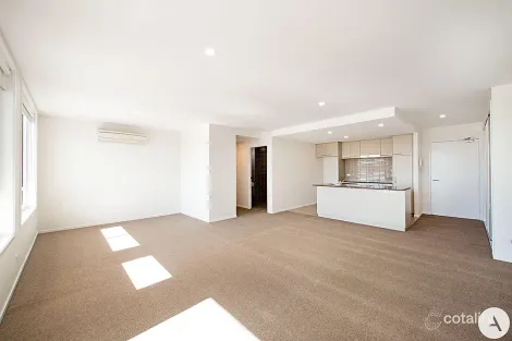 33/68 College St, Belconnen, ACT 2617