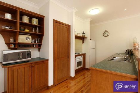 Property photo of 6 Zena Place Berwick VIC 3806