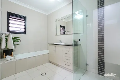Property photo of 6 Sleigh Place Stuart Park NT 0820
